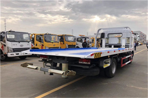 明水汽车救援补胎