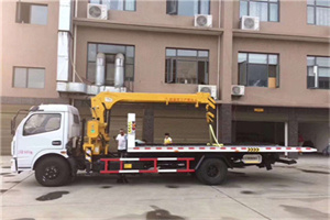 明水附近汽车轮胎更换