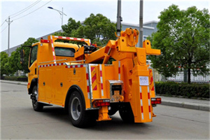 明水高速路拖车费